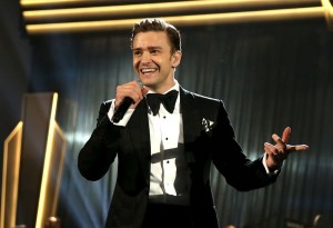 Justin Timberlake debuted his album "The 20/20 Experience".